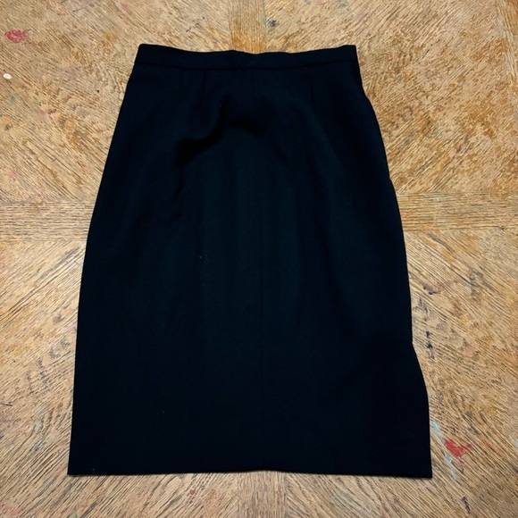Vintage A.J. Bari 100% Pure Wool Skirt Size 6 Black Womens Straight Pencil Skirt - Picture 1 of 6